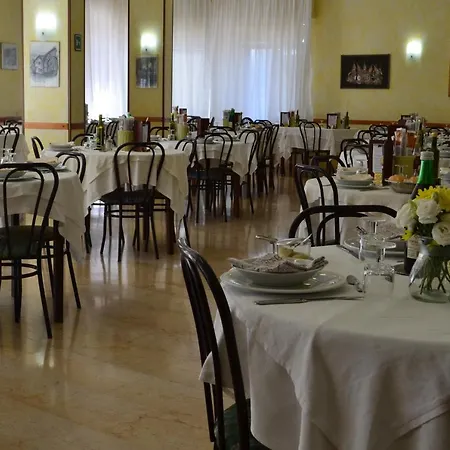 Hotel I Due Gabbiani Citr 9006 Marina dʼAndora