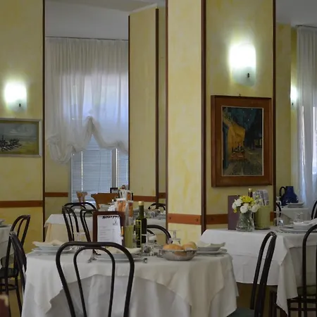 Hotel I Due Gabbiani Citr 9006 3*